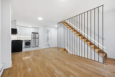 539 Quincy Street, #2