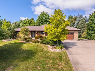 9222 Abbey Way, Downs, IL, 61736