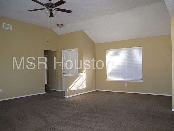 4th image of 19622 San Gabriel Dr