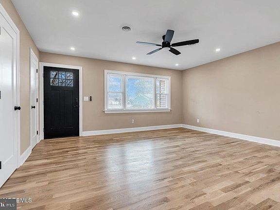 2nd image of 77 Brakenbury Dr