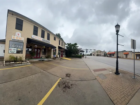 106 S Mays St #300, Round Rock, TX 78664