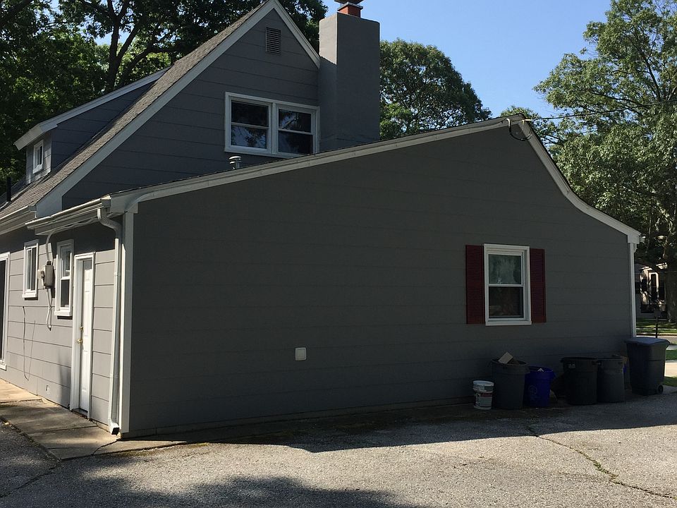 2nd image of 498 Sara Ann Ct
