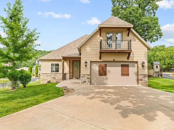 16 Grand Vin Lane, Blue Eye, MO 65611