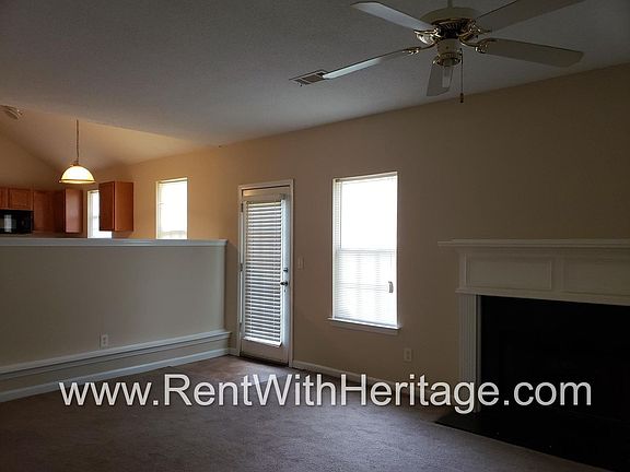 5th image of 4119 Green Field Dr