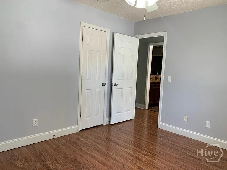 7308 Mayer Ave — Photo 7