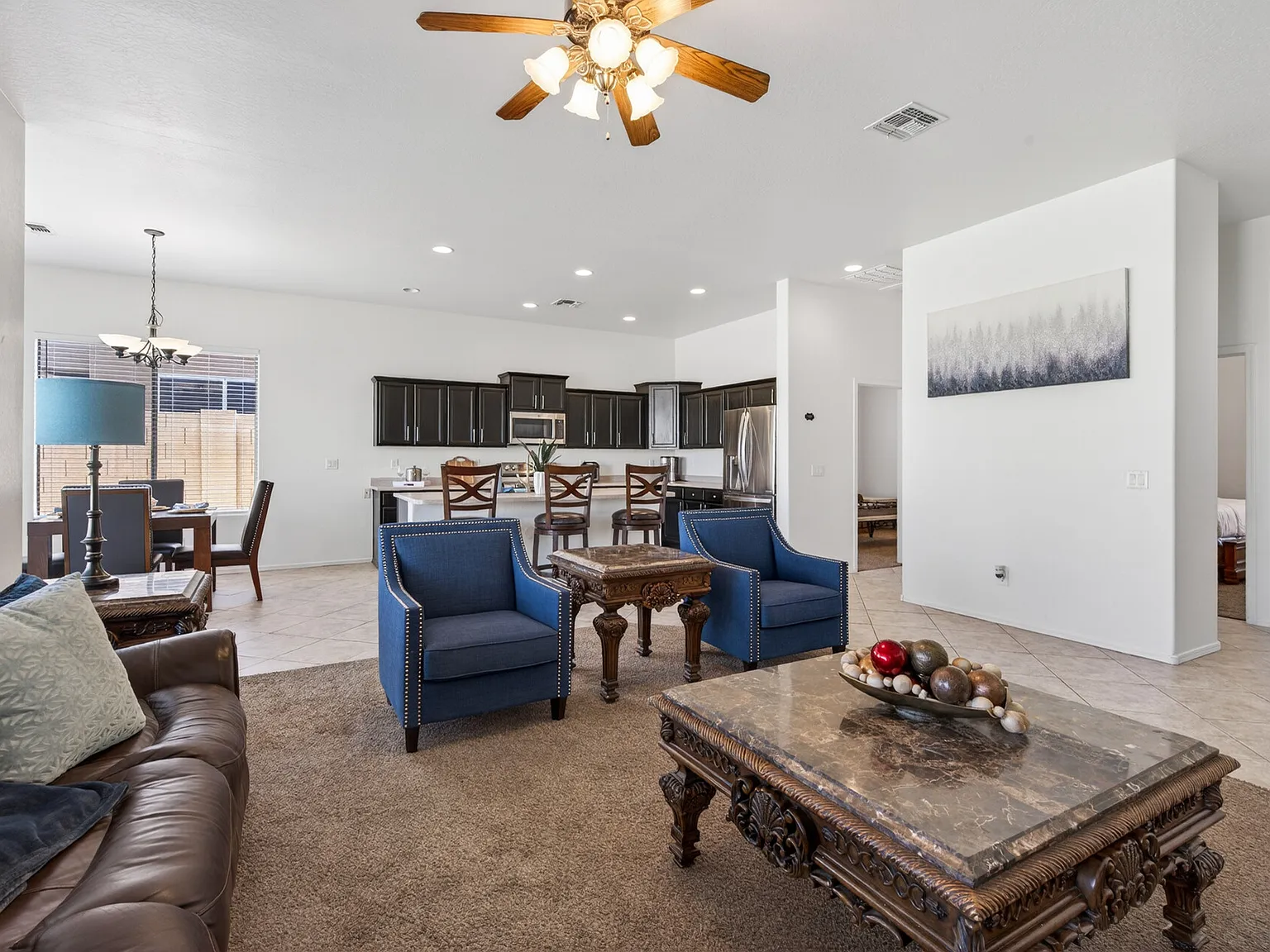 4 bed, 2258 sqft, $4,500 — Photo 1