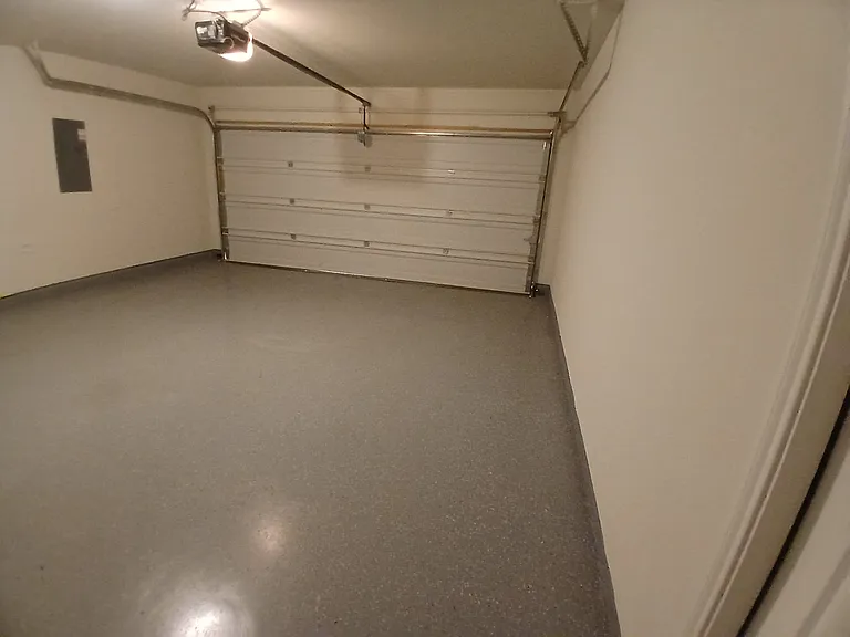 308 Samuel St — Photo 13