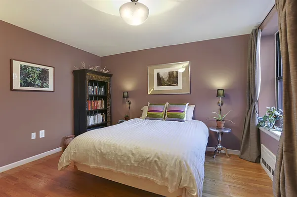 Sold by Corcoran | media 19