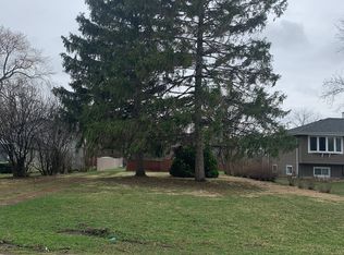 4512 Drendel Rd, Downers Grove, IL 60515