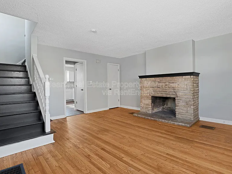 338 S Chase Ave — Photo 7