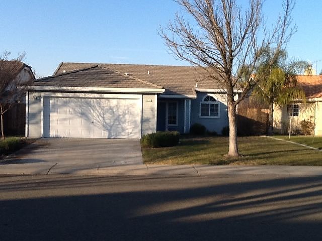 1st image of 3401 Jamestown Dr