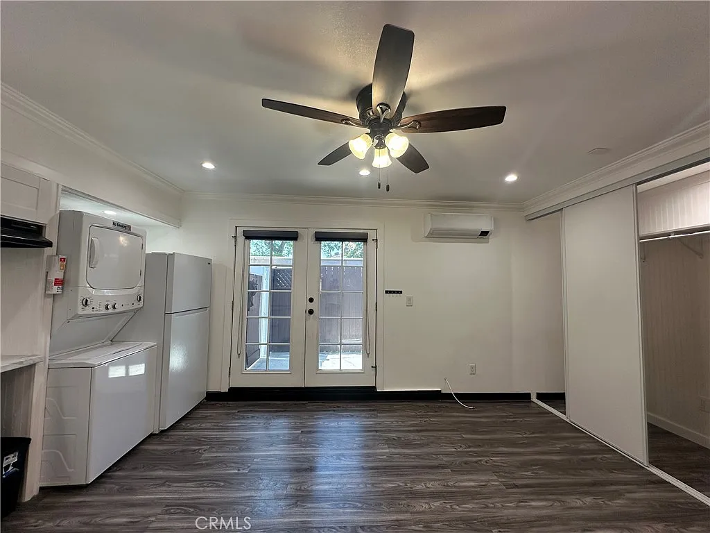 Studio, 340 sqft, $1,700 — Photo 4