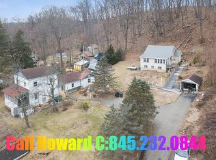 45 Stagecoach Rd, Cold Spring, NY 10516