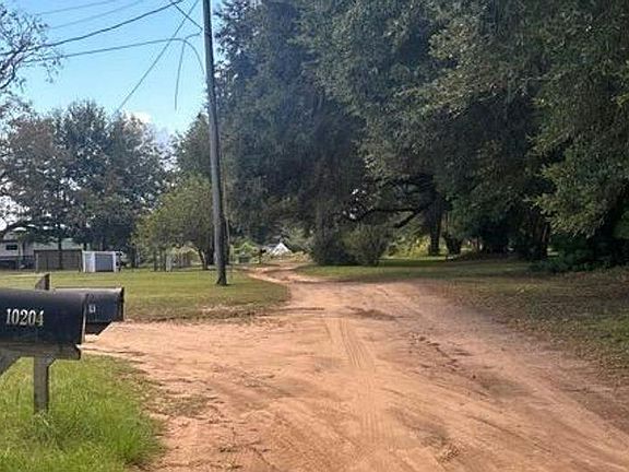 5th image of 10204 Bobby Saucer Rd S