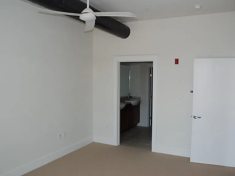 535 S Upper St #223 — Photo 11