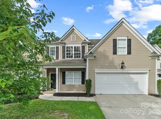 4823 Walnut Grove St, Harrisburg, NC 28075