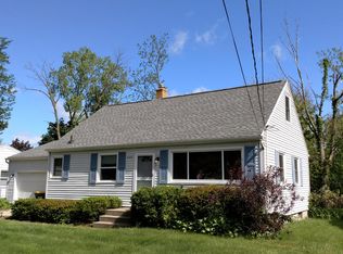 849 Diane St SE, Kentwood, MI 49508