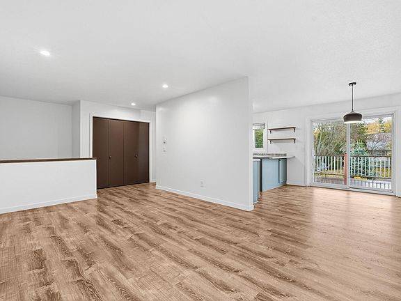 5th image of 325 High Ridge Rd