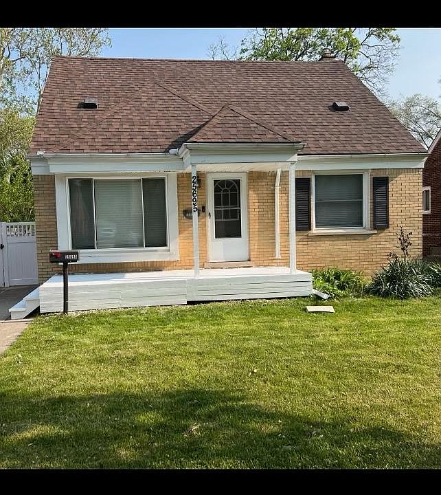 25695 W Hills Dr, Dearborn Heights, MI 48125 Zillow