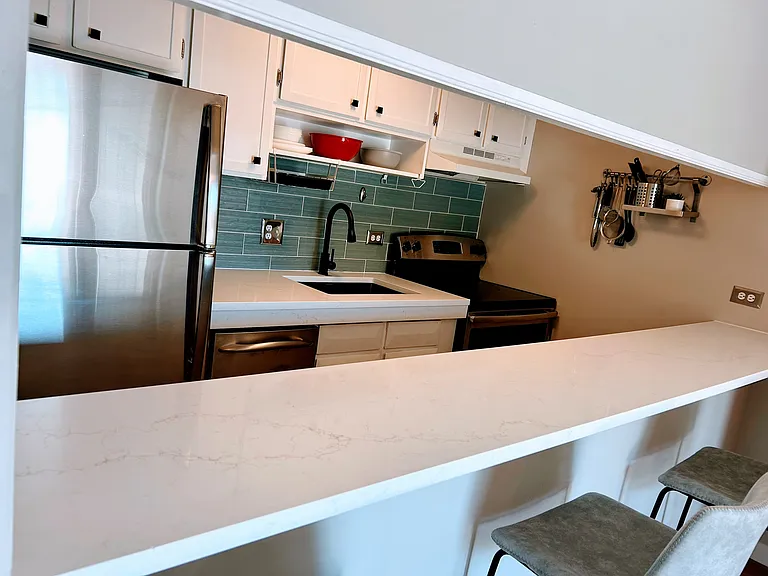 1265 N Elizabeth St #503 — Photo 17