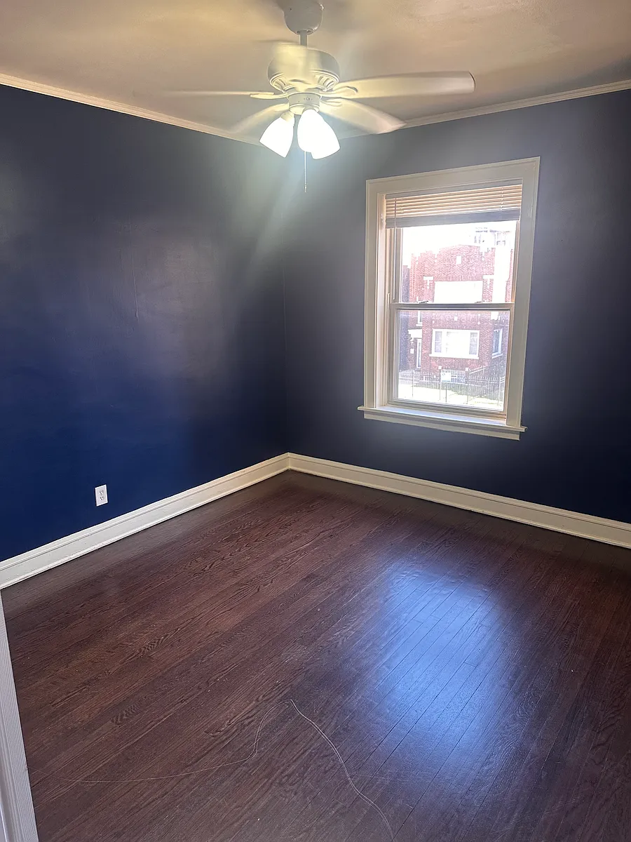 Building Photo - 7814 S Bennett Ave #3