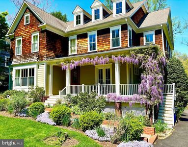 6115 Madawaska Rd, Bethesda, MD, 20816