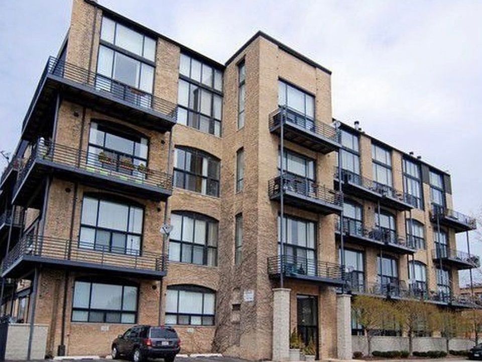 1st image of 2614 N Clybourn Ave APT 106