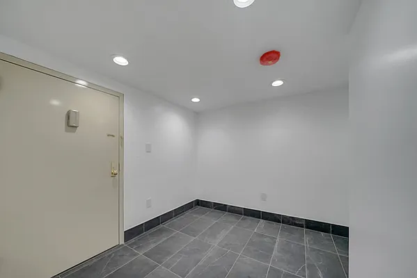Rented by Compass | media 4