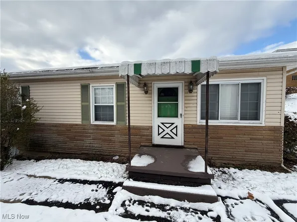 108 Sullivan Cir, Weirton, WV 26062