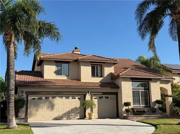 15590 Eastwind Ave, Fontana, CA 92336