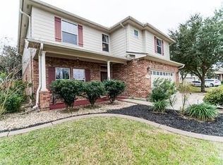102 Red Oak Ct, Victoria, TX 77901