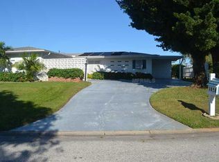 1656 Juniper Dr, Venice, FL 34293