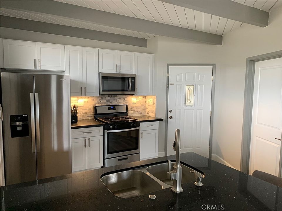 1st image of 221 Avenida Rosa #A