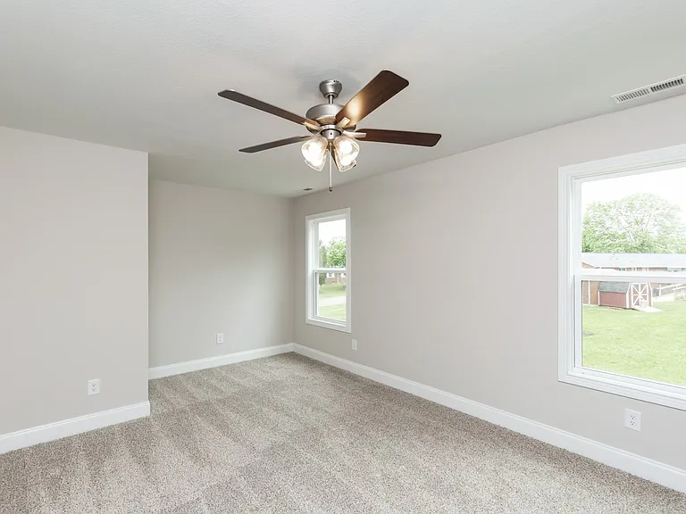 218 Copeland Rd — Photo 25