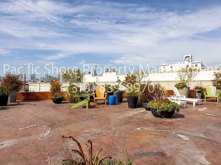1855 Industrial St #408 — Photo 21