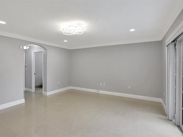 2355 NW 138th Dr — Photo 13