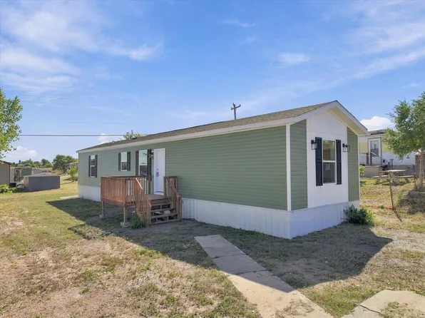 314 Summit St, Belle Fourche, SD 57717
