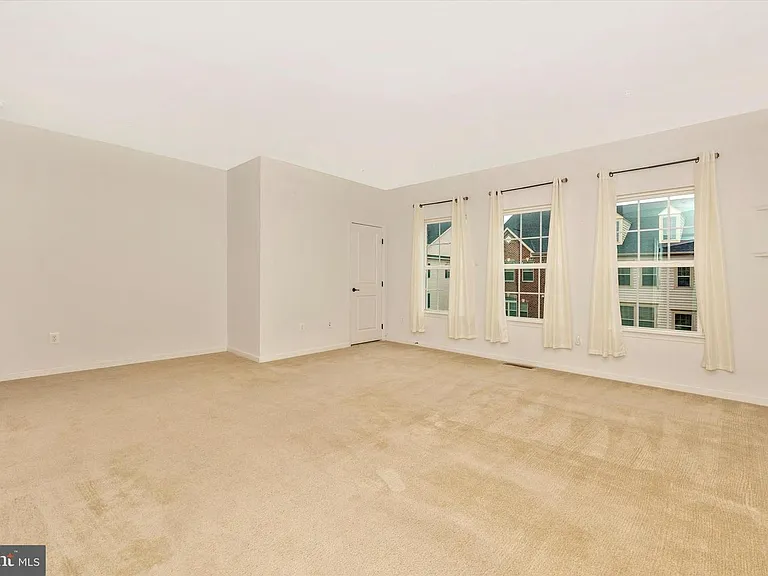 6438 Alan Linton Blvd E — Photo 21