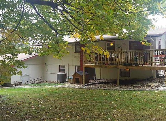 4th image of 4016 White Wood Cir