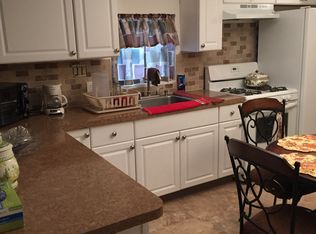 540 Williamstown Rd, Sicklerville, NJ 08081