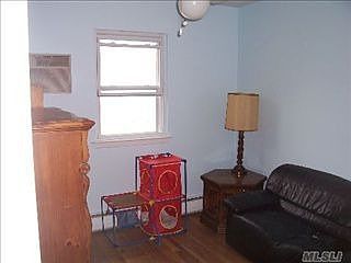 5th image of 884 N Broadway