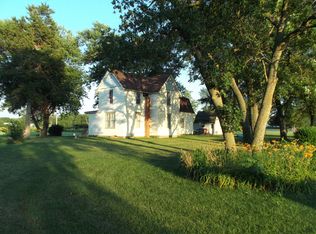 319 W Locust St, Chatsworth, IL 60921