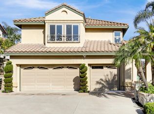 26652 White Oaks Dr, Laguna Hills, CA 92653