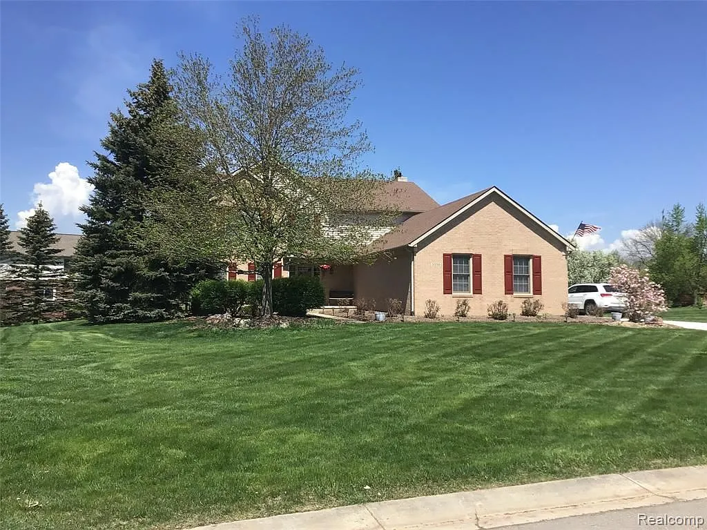 3550 Wyndam Ln photo 1