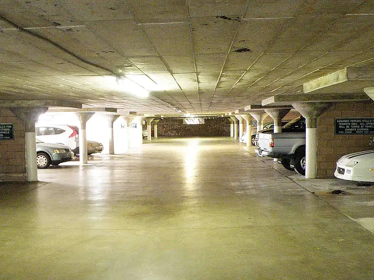 Fayette Townhouse Apartments — Photo 9