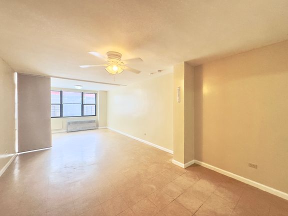 4th image of 89-13 169th St #1-38