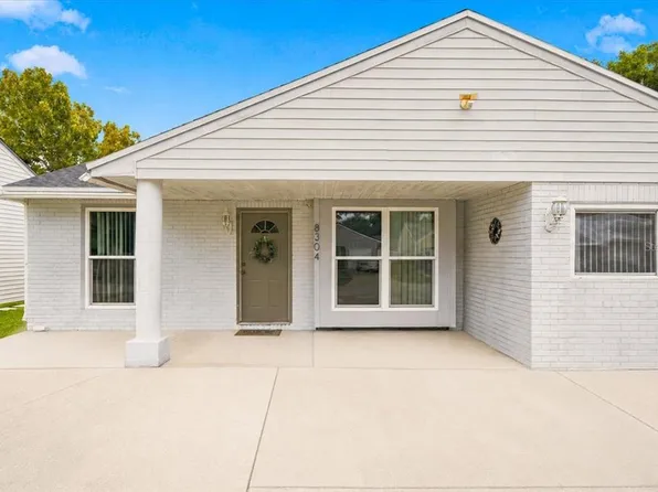 8304 RIVERBOAT DRIVE, TAMPA, FL 33637