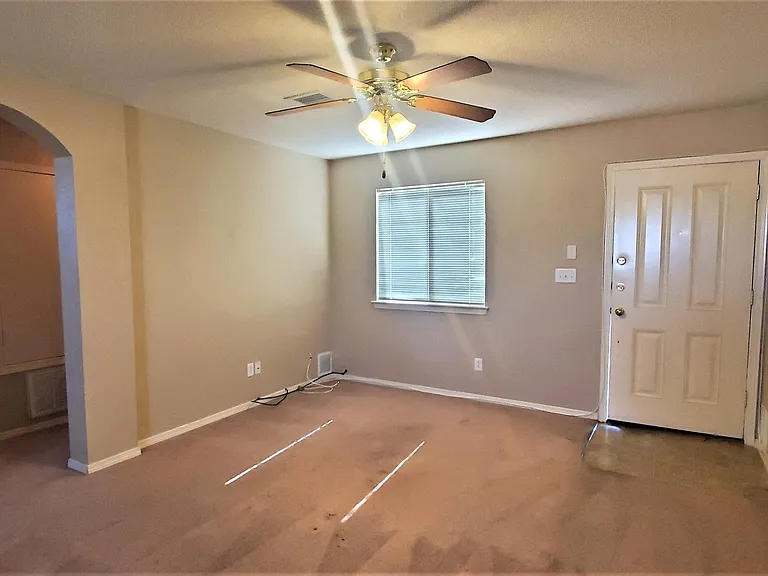 3408 Blue Earth Ln #C — Photo 5