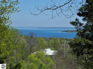 951 N Windward Dr, Suttons Bay, MI 49682