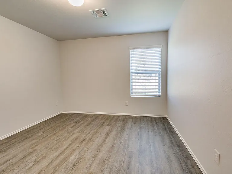 9627 Glover River Dr — Photo 11